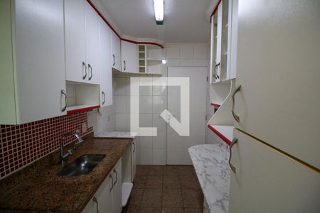 Apartamento à venda com 56m², 2 quartos e 1 vagaCozinha