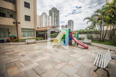 Apartamento à venda com 65m², 2 quartos e 1 vaga Apartamento à venda com 65m², 2 quartos e 1 vagaÁrea Comum - Playground