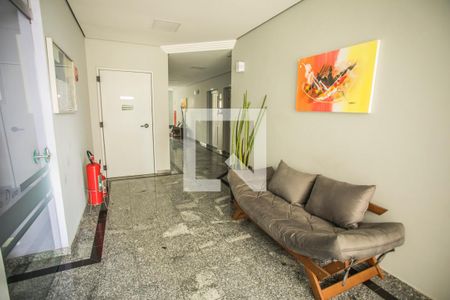Apartamento à venda com 65m², 2 quartos e 1 vaga Apartamento à venda com 65m², 2 quartos e 1 vagaHall social