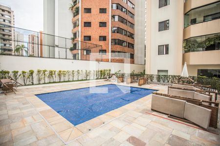 Apartamento à venda com 65m², 2 quartos e 1 vaga Apartamento à venda com 65m², 2 quartos e 1 vagaÁrea comum - Piscina