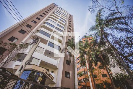 Apartamento à venda com 65m², 2 quartos e 1 vaga Apartamento à venda com 65m², 2 quartos e 1 vagaFachada
