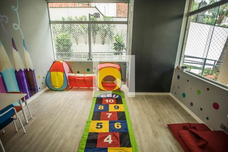 Apartamento à venda com 65m², 2 quartos e 1 vaga Apartamento à venda com 65m², 2 quartos e 1 vagaÁrea Comum - Brinquedoteca