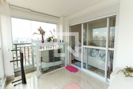 Apartamento à venda com 106m², 2 quartos e 2 vagas Apartamento à venda com 106m², 2 quartos e 2 vagasVaranda Suíte 1