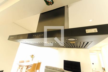 Apartamento à venda com 106m², 2 quartos e 2 vagas Apartamento à venda com 106m², 2 quartos e 2 vagasDetalhe Cozinha