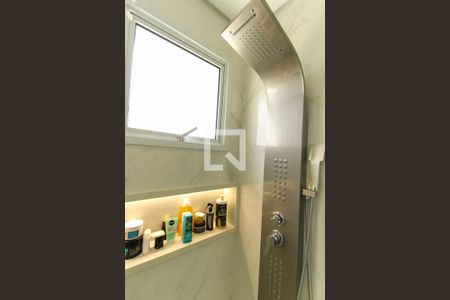 Apartamento à venda com 106m², 2 quartos e 2 vagas Apartamento à venda com 106m², 2 quartos e 2 vagasDetalhe Banheiro da Suíte 1