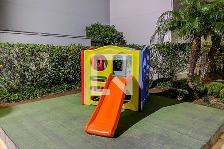 Apartamento à venda com 83m², 3 quartos e 2 vagasÁrea Comum - Playground