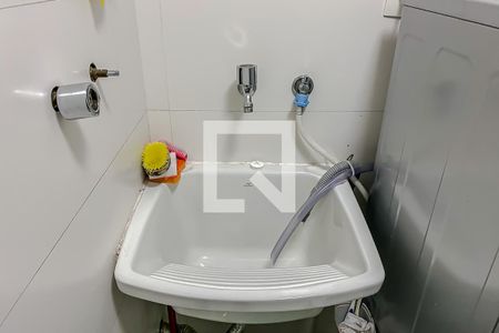 Apartamento à venda com 83m², 3 quartos e 2 vagasDetalhe Lavanderia