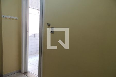Apartamento para alugar com 83m², 3 quartos e 2 vagasQuarto de Serviço