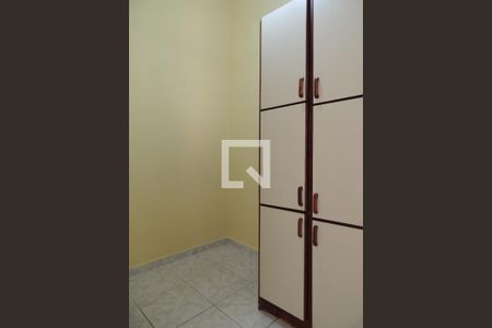Apartamento para alugar com 83m², 3 quartos e 2 vagas Apartamento para alugar com 83m², 3 quartos e 2 vagasQuarto de Serviço