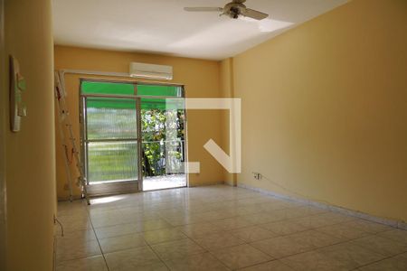 Sala  de apartamento para alugar com 3 quartos, 83m² em Freguesia (jacarepaguá), Rio de Janeiro