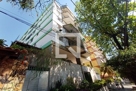Apartamento para alugar com 83m², 3 quartos e 2 vagas Apartamento para alugar com 83m², 3 quartos e 2 vagasFachada