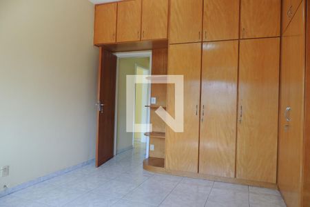 Apartamento para alugar com 83m², 3 quartos e 2 vagasQuarto 1 - Armários