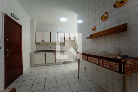 Apartamento para alugar com 83m², 3 quartos e 2 vagas Apartamento para alugar com 83m², 3 quartos e 2 vagasCozinha - Armários