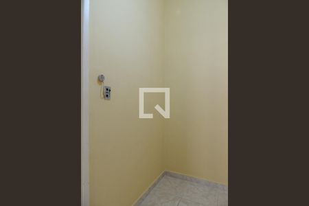 Apartamento para alugar com 83m², 3 quartos e 2 vagas Apartamento para alugar com 83m², 3 quartos e 2 vagasQuarto de Serviço