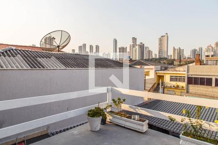 Casa à venda com 147m², 2 quartos e 4 vagas Casa à venda com 147m², 2 quartos e 4 vagasVaranda Quarto 1