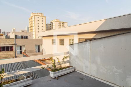 Casa à venda com 147m², 2 quartos e 4 vagas Casa à venda com 147m², 2 quartos e 4 vagasVaranda Quarto 1