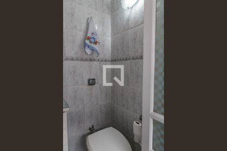 Casa à venda com 147m², 2 quartos e 4 vagas Casa à venda com 147m², 2 quartos e 4 vagasBanheiro 2