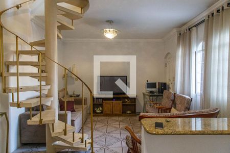 Casa à venda com 147m², 2 quartos e 4 vagas Casa à venda com 147m², 2 quartos e 4 vagasSala