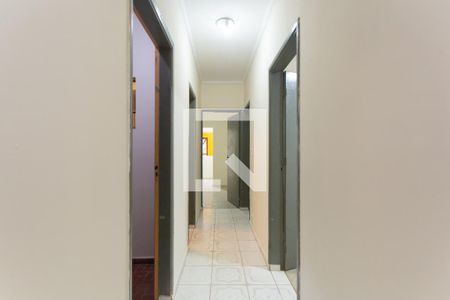 Corredor  de casa para alugar com 2 quartos, 120m² em Vila Danubio Azul, São Paulo