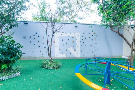 Apartamento à venda com 67m², 3 quartos e 1 vaga Apartamento à venda com 67m², 3 quartos e 1 vagaÁrea Comum - Playground