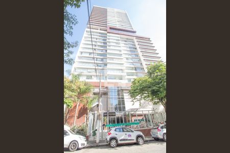 Apartamento à venda com 35m², 1 quarto e 1 vaga Apartamento à venda com 35m², 1 quarto e 1 vagaFachada