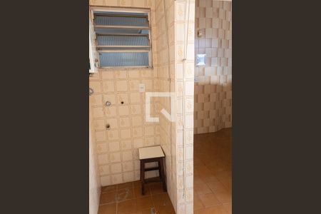 Apartamento à venda com 72m², 2 quartos e 1 vagaÁrea de Serviço