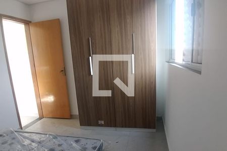 Guarda roupa de apartamento para alugar com 1 quarto, 30m² em Vila Doutor Eiras, São Paulo