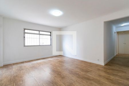 Sala de apartamento para alugar com 3 quartos, 83m² em Liberdade, São Paulo