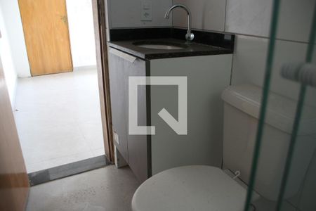 Banheiro de apartamento para alugar com 1 quarto, 45m² em Vila Doutor Eiras, São Paulo