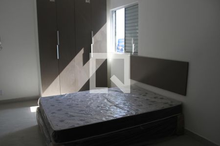 Dormitório de apartamento para alugar com 1 quarto, 45m² em Vila Doutor Eiras, São Paulo
