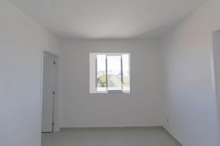 Sala de apartamento para alugar com 2 quartos, 40m² em Cidade Patriarca, São Paulo