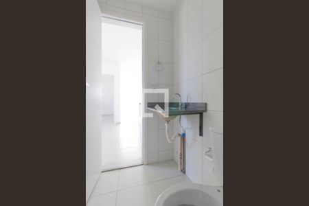 Apartamento para alugar com 40m², 2 quartos e sem vaga Apartamento para alugar com 40m², 2 quartos e sem vagaBanheiro