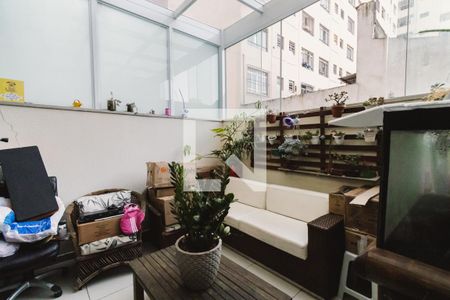 Apartamento à venda com 48m², 1 quarto e sem vaga Apartamento à venda com 48m², 1 quarto e sem vagaÁrea de Serviço