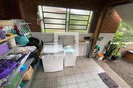 Casa à venda com 81m², 2 quartos e 1 vagaLavanderia