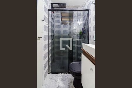 Apartamento para alugar com 65m², 2 quartos e sem vagaBanheiro