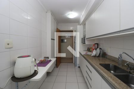 Apartamento à venda com 135m², 4 quartos e 3 vagasCozinha