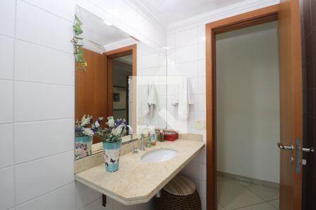 Apartamento à venda com 135m², 4 quartos e 3 vagasBanheiro Social