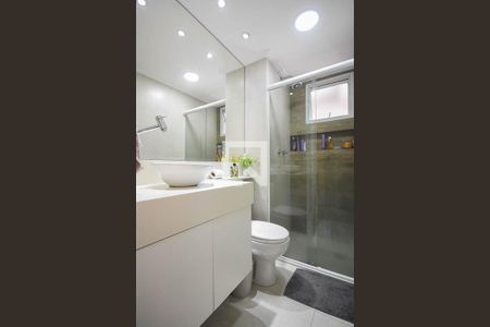 Apartamento para alugar com 104m², 3 quartos e 2 vagas Apartamento para alugar com 104m², 3 quartos e 2 vagasBanheiro