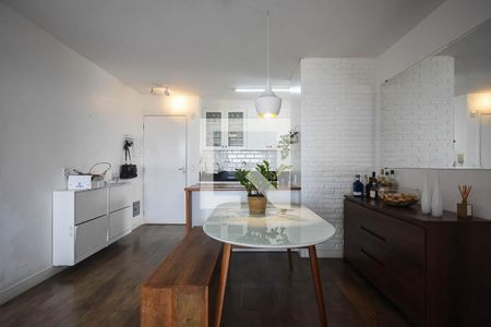 Apartamento para alugar com 104m², 3 quartos e 2 vagas Apartamento para alugar com 104m², 3 quartos e 2 vagasSala