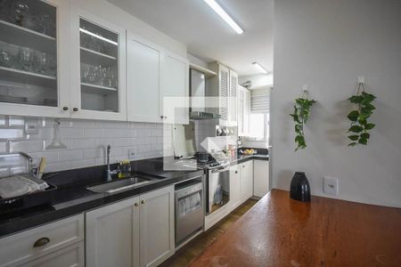 Apartamento para alugar com 104m², 3 quartos e 2 vagas Apartamento para alugar com 104m², 3 quartos e 2 vagasCozinha