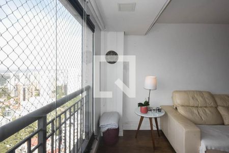 Apartamento para alugar com 104m², 3 quartos e 2 vagas Apartamento para alugar com 104m², 3 quartos e 2 vagasVaranda