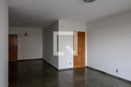 Sala de apartamento para alugar com 3 quartos, 150m² em Centro, Ribeirão Preto