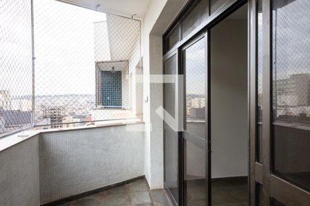 Varanda de apartamento para alugar com 3 quartos, 150m² em Centro, Ribeirão Preto