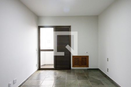 Apartamento para alugar com 150m², 3 quartos e 1 vagaSuíte