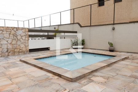 Apartamento para alugar com 150m², 3 quartos e 1 vagaPiscina