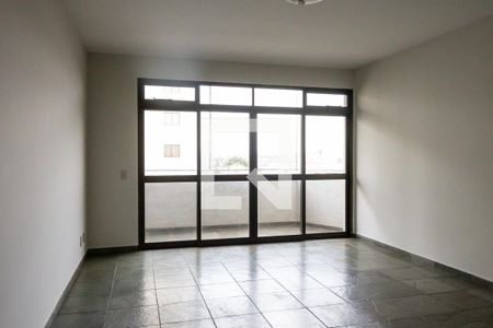 Sala de apartamento para alugar com 3 quartos, 150m² em Centro, Ribeirão Preto