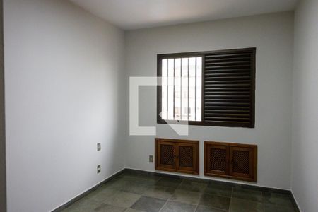 Apartamento para alugar com 150m², 3 quartos e 1 vagaQuarto