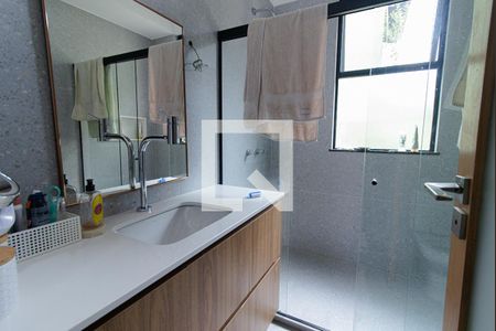 Casa à venda com 349m², 3 quartos e 2 vagasBanheiro Quarto 3