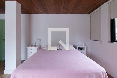 Casa à venda com 349m², 3 quartos e 2 vagasQuarto 4