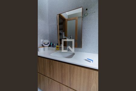 Casa à venda com 349m², 3 quartos e 2 vagasBanheiro Quarto 3